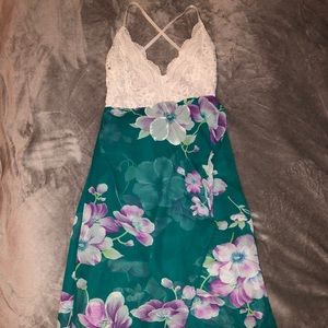 Fancyinn thin strap backless sundress Size: M